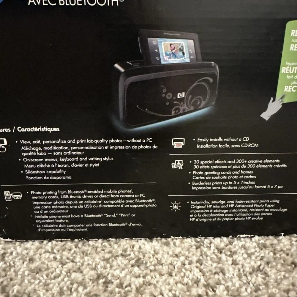 HP Photosmart A646 Compact Photo Printer 4x6 5x7 Bluetooth New w/ Case